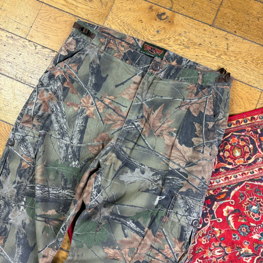 Vintage Real Tree Camo Green Hunting Workwear Trousers - 40