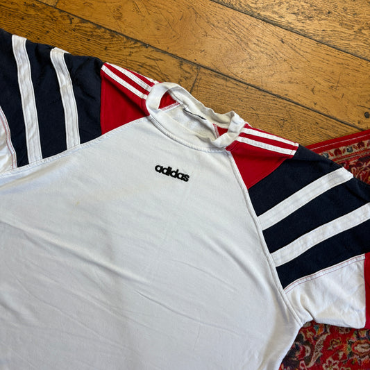 Vintage 90s Adidas Embroidered White Boxy Graphic T-Shirt - XL