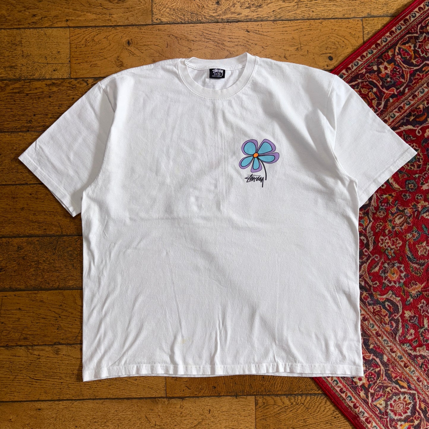 Vintage Stussy White Flower Surfwear Graphic T-Shirt - 2XL