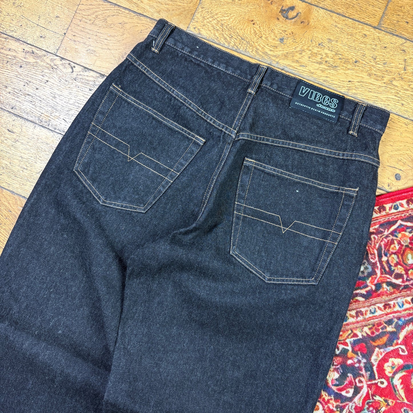 Vintage Black Embroidered Y2K Hip Hop Baggy Jeans - 34