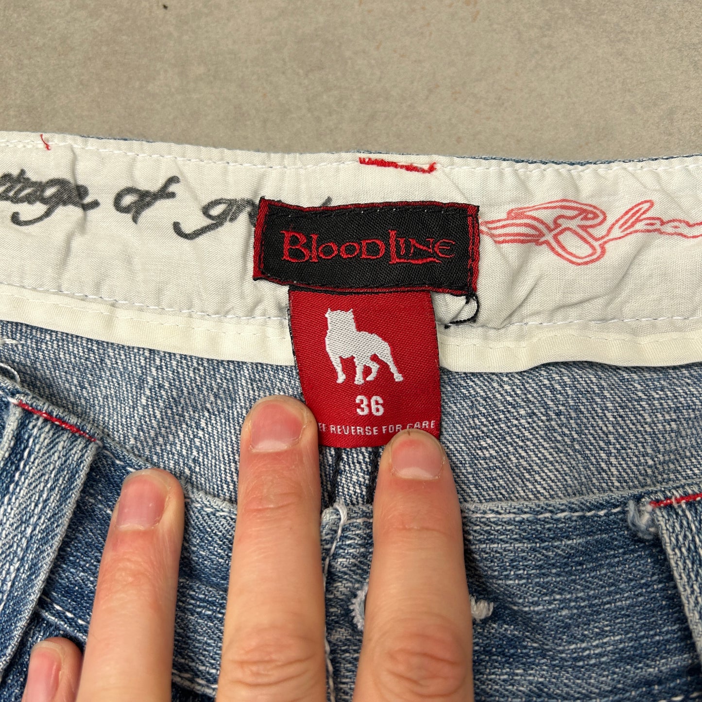 Vintage Bloodline Embroidered Hip Hop Baggy Blue Shorts Jorts - 36