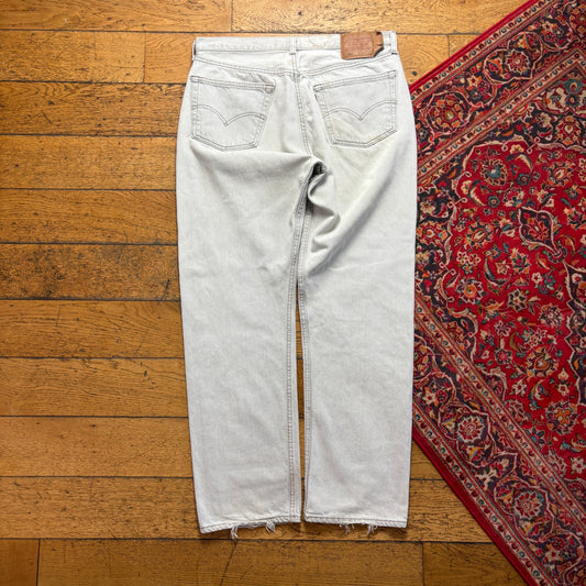 Vintage Levis 501 Straight White Light Blue Denim Jeans - 36R