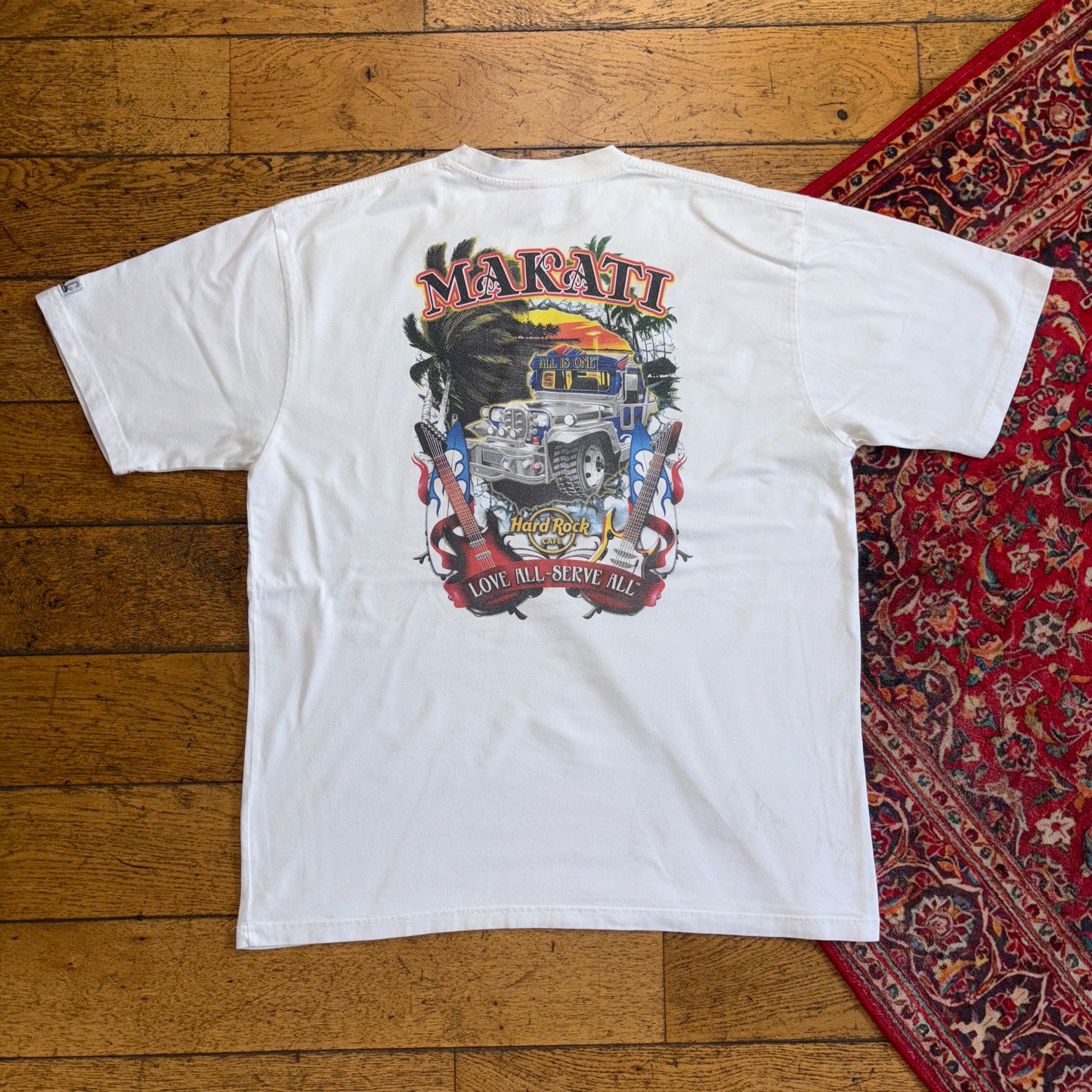 Vintage Hard Rock Cafe White Car y2K Graphic T-Shirt - L