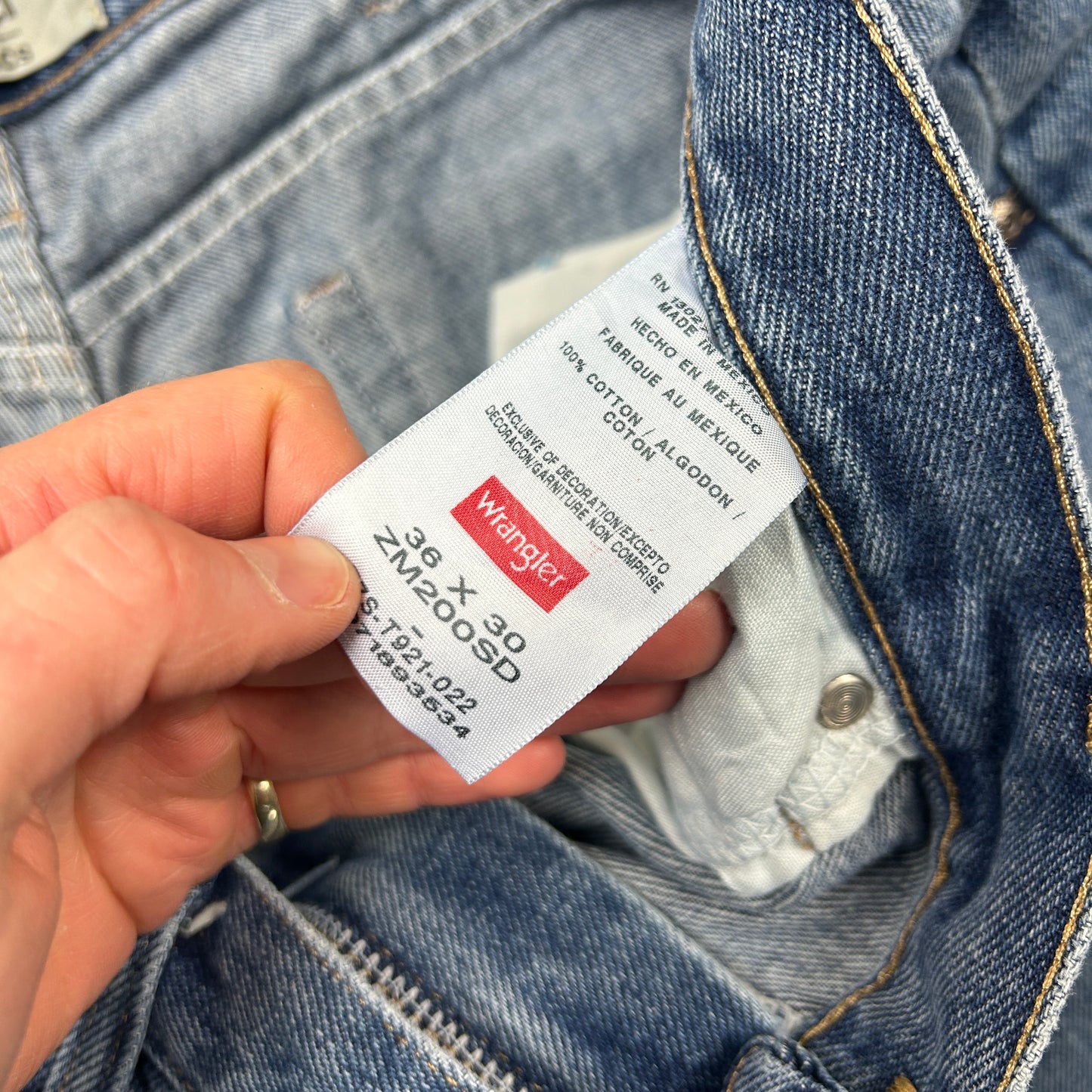 Vintage Wrangler Blue Denim Carpenter Baggy Shorts - 38