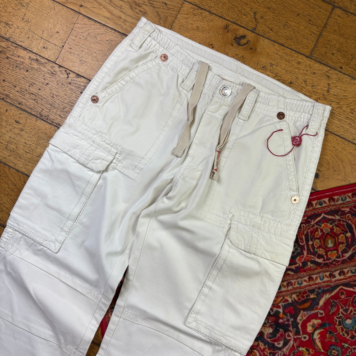 Vintage True Religion White Cargo Embroidered Y2K Hip Hop Baggy Jeans - 36