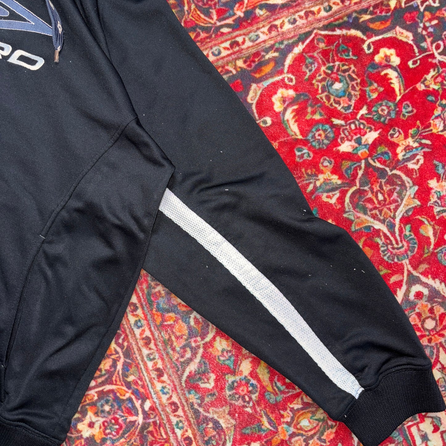 Vintage Umbro Black Embroidered Hoodie Y2K Sweatshirt - L