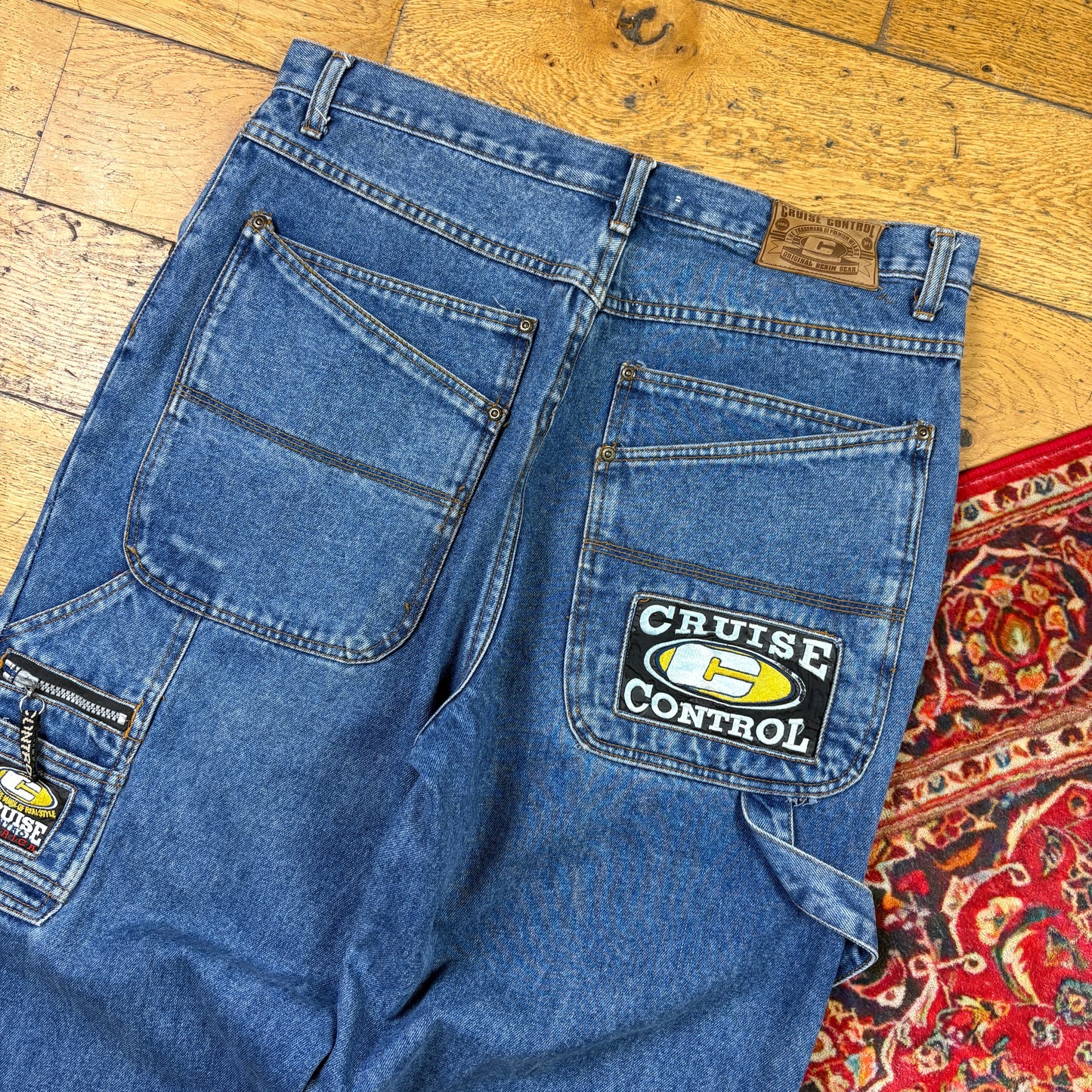 Vintage Blue Embroidered Y2K Hip Hop Baggy Jeans - 36