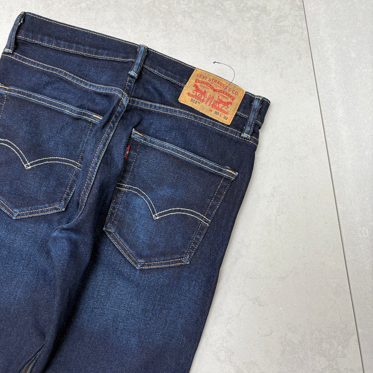 Vintage Levis 512 Slim Blue Denim Jeans - 30
