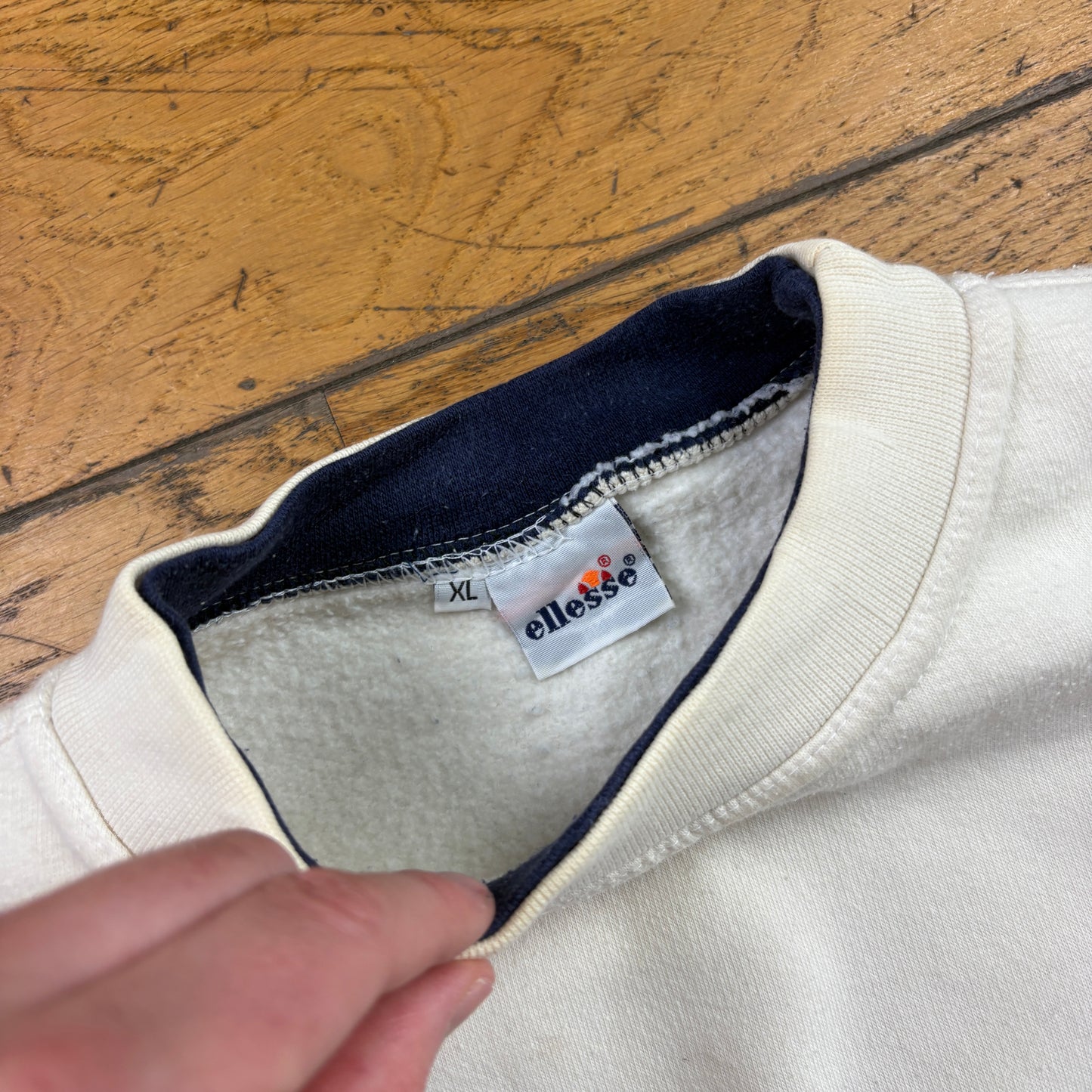 Vintage Ellesse Cream Embroidered Sweatshirt - XL