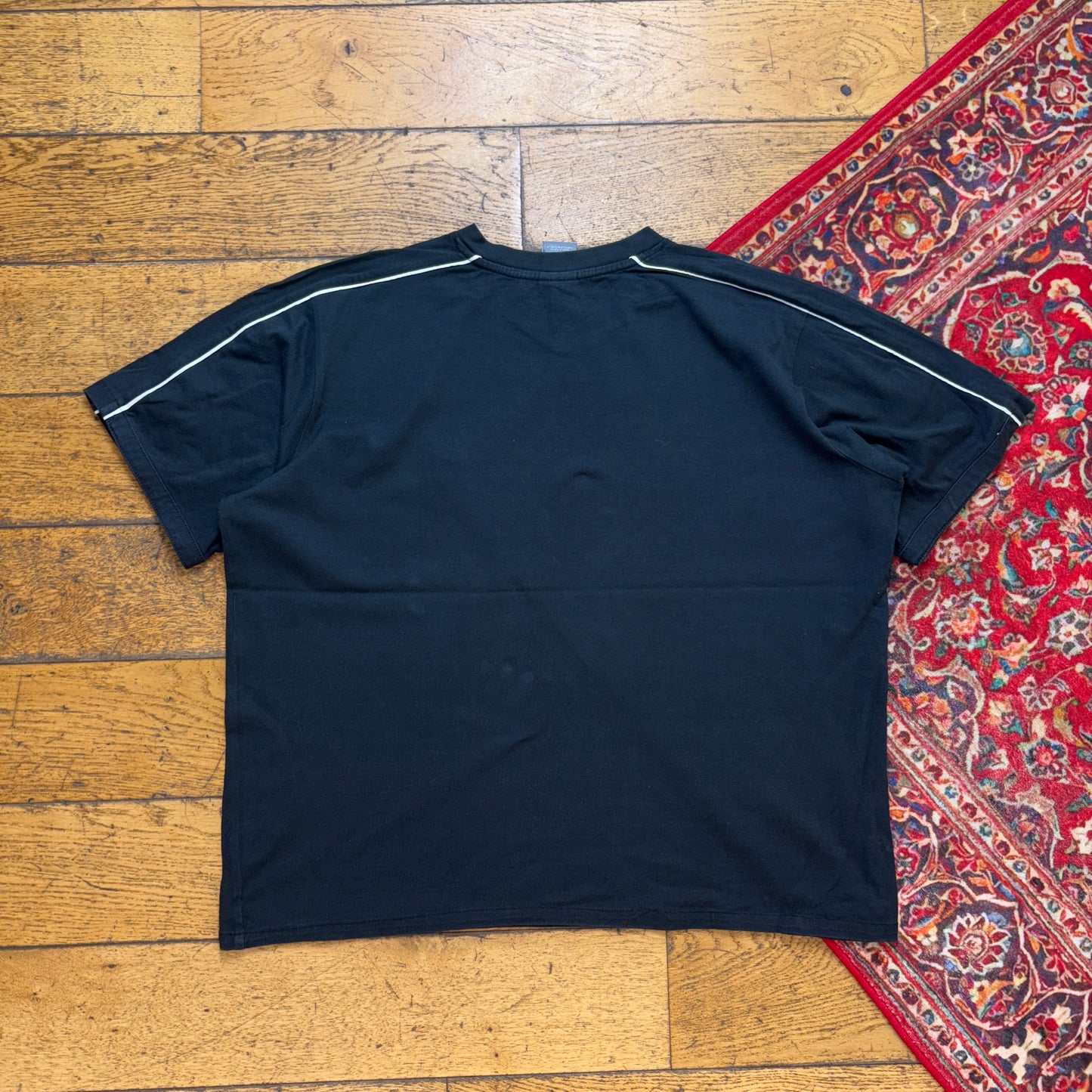 Vintage 00s Nike Black Swoosh Cropped Boxy T-Shirt - XL