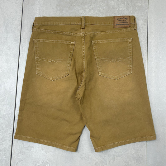 Vintage Levis Baggy Brown Shorts - 36