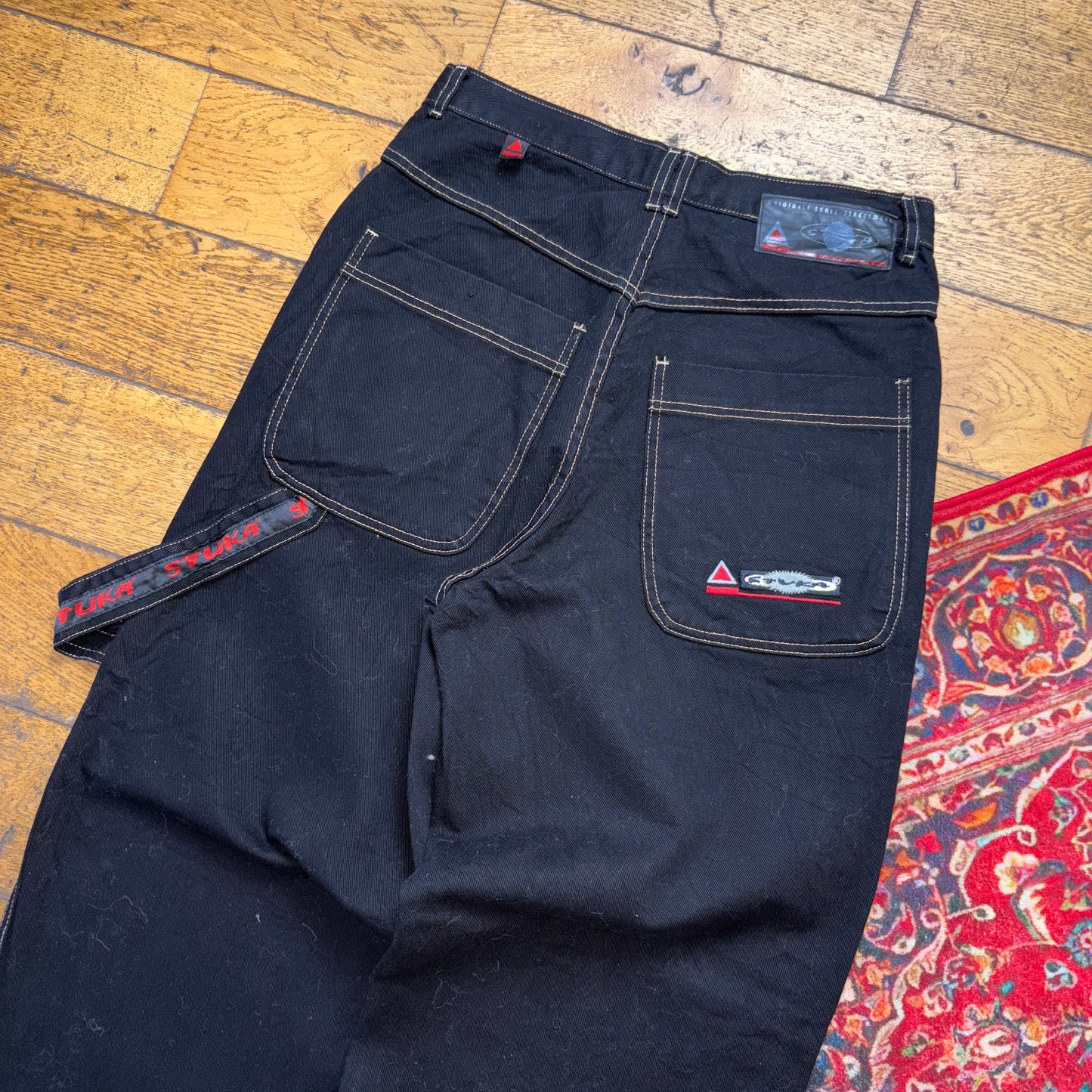 Vintage Black JNCO Style Embroidered Y2K Hip Hop Baggy Jeans - 30R