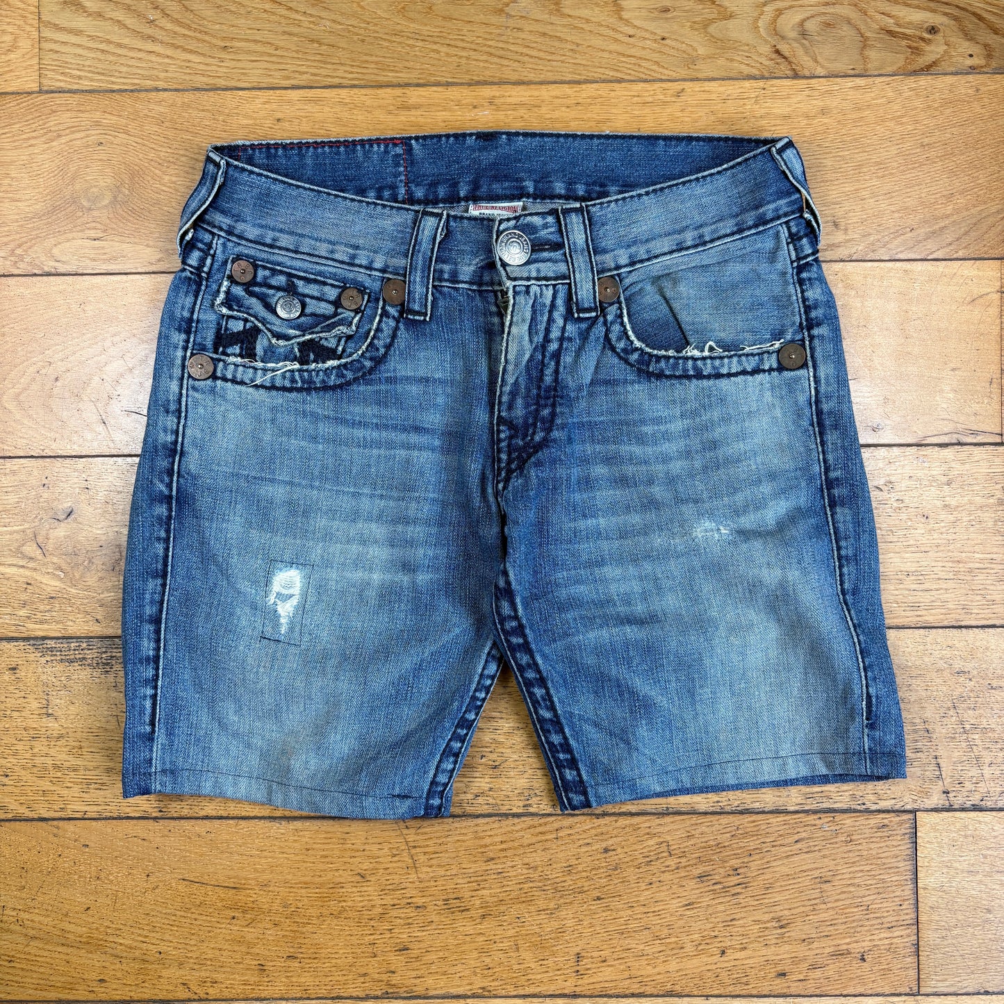 Vintage True Religion Blue Embroidered Y2K Shorts Jorts - 32