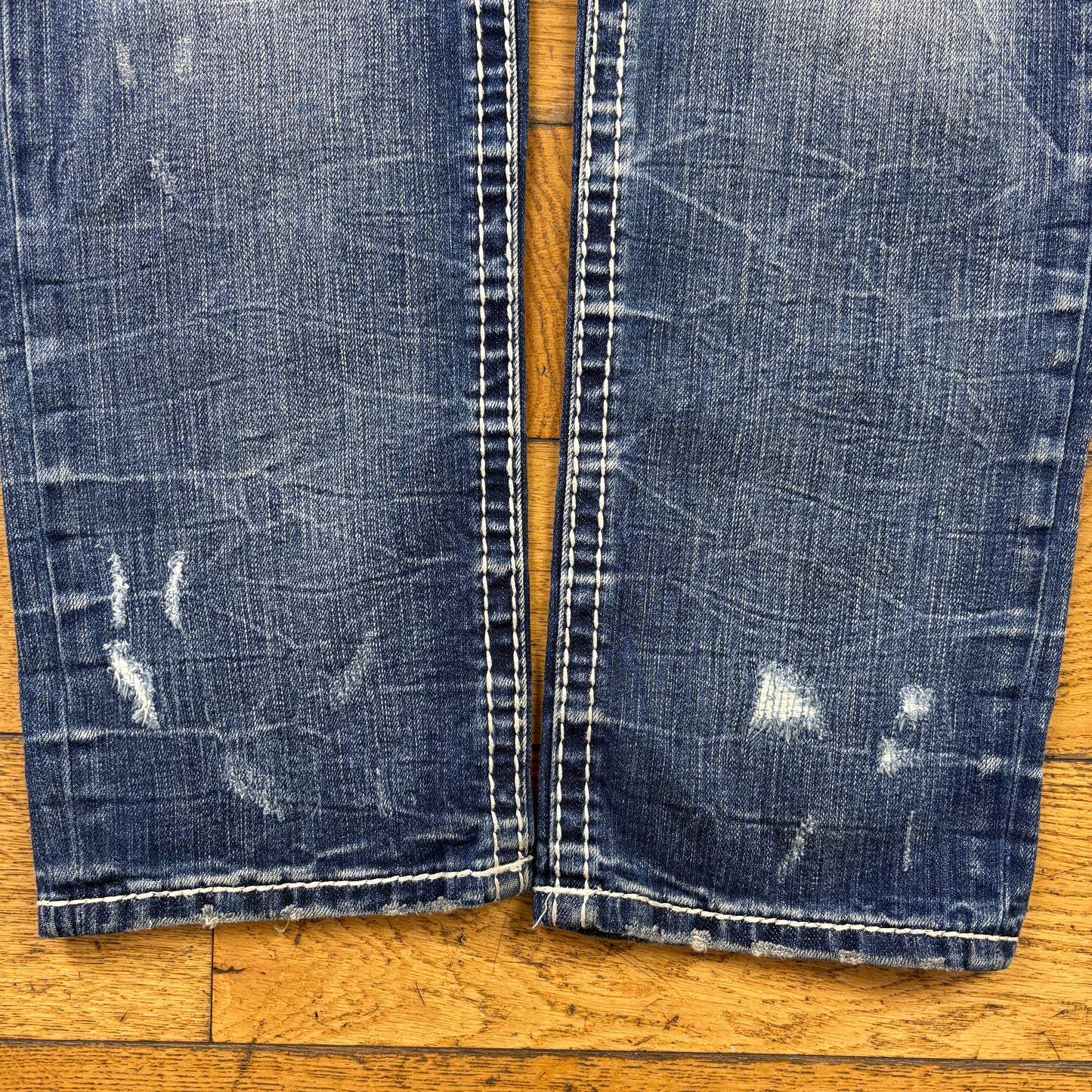 Vintage True Religion Blue Embroidered Y2K Hip Hop Straight Jeans - 40