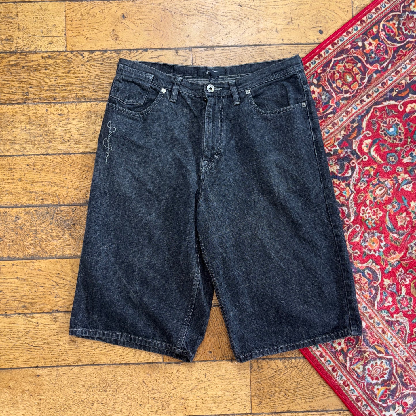 Vintage Sean John Black Embroidered Y2K Hip Hop Baggy Shorts Jorts - 36