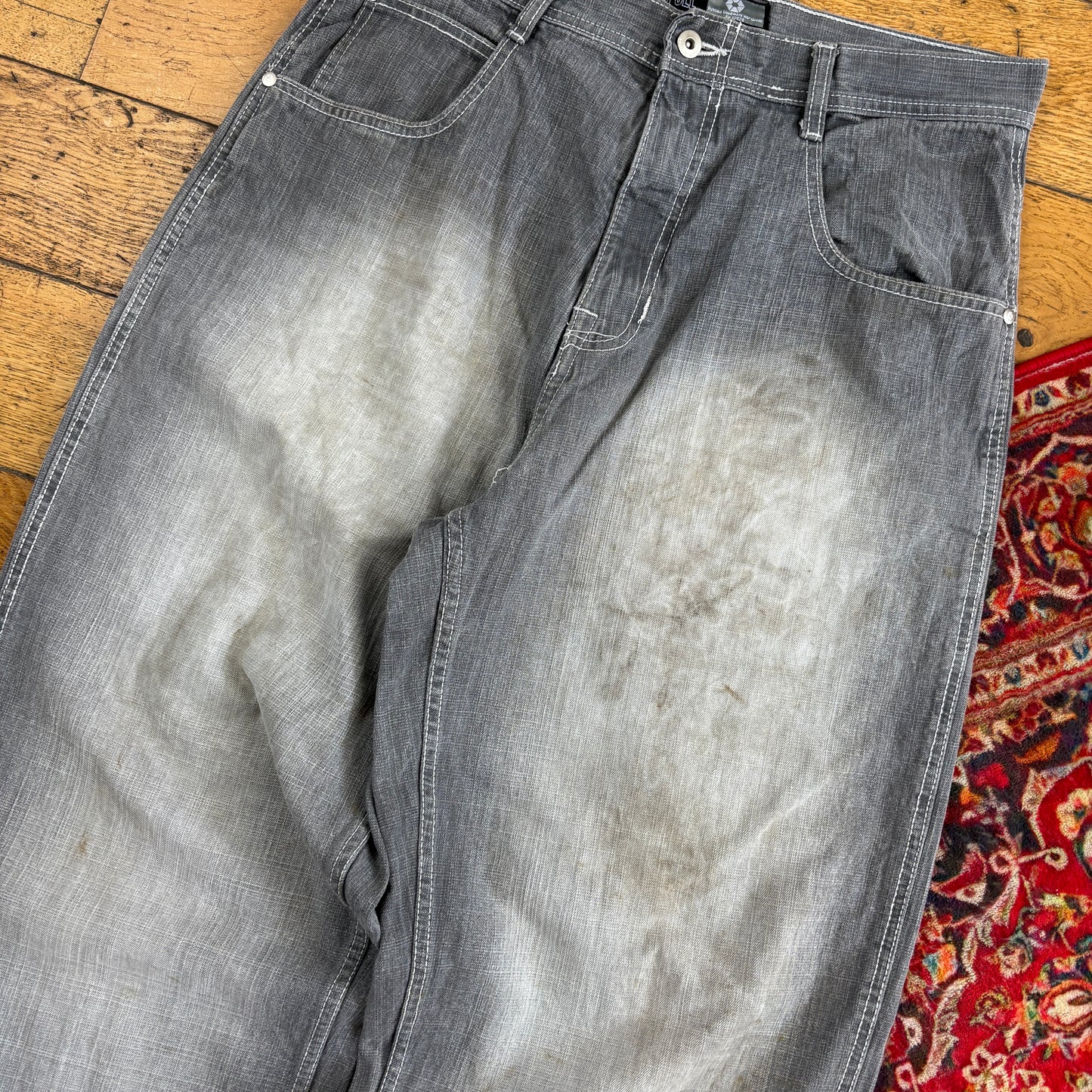 Vintage Southpole Grey Embroidered Y2K Hip Hop Baggy Jeans - 34