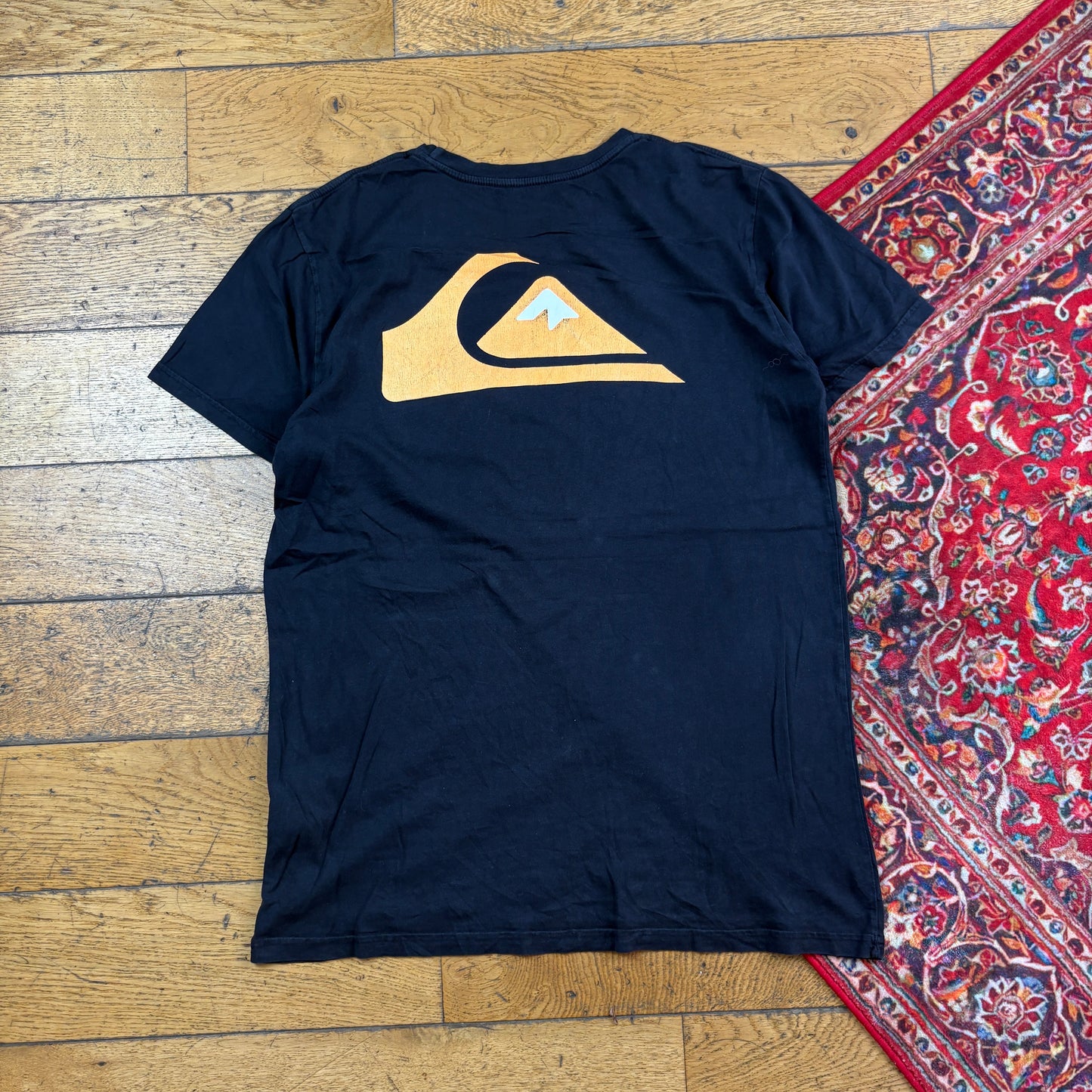 Vintage Quiksilver Black Surfwear Graphic T-Shirt - S