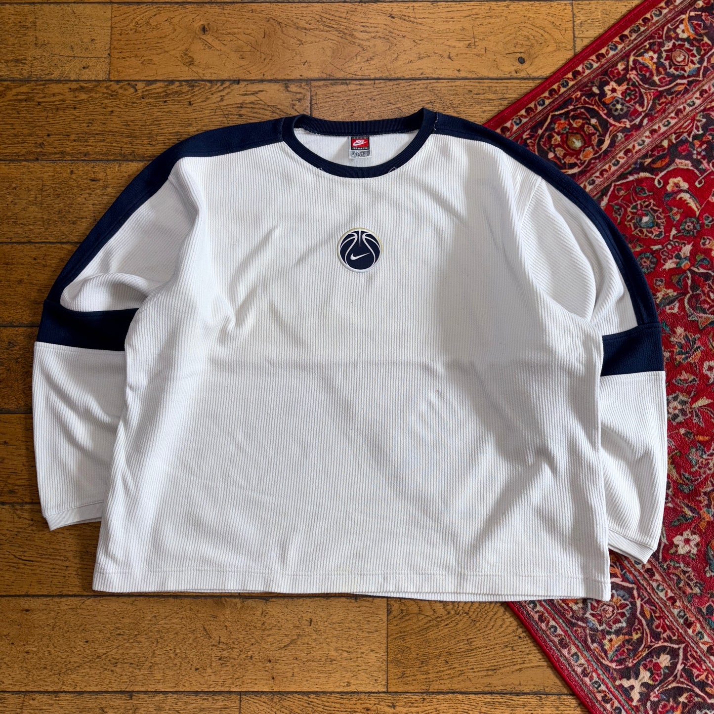 Vintage 90s Nike Basketball White Embroidered Sweatshirt - 2XL