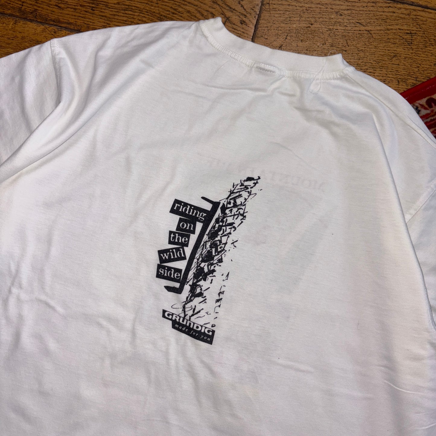 Vintage 1996 Mountain Bike Grundig White Single Stitch Graphic T-Shirt - L