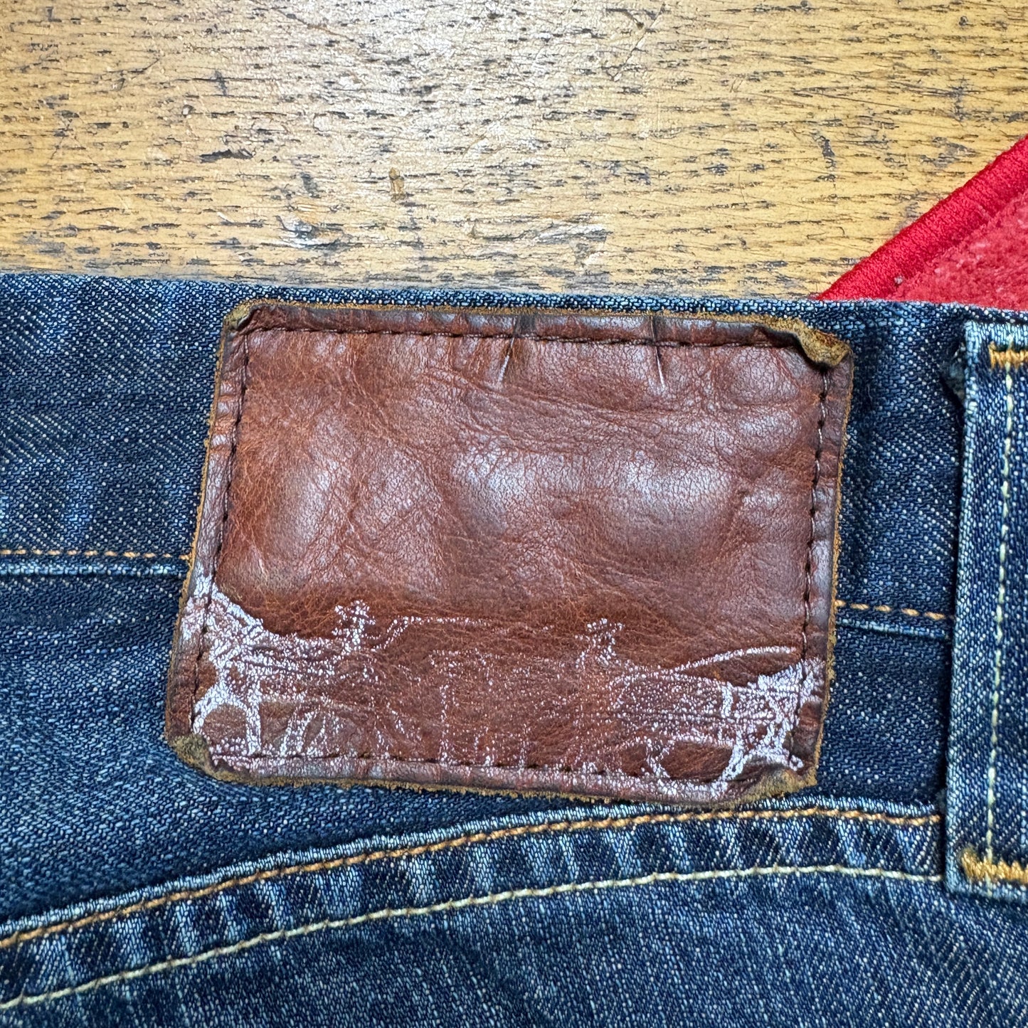 Vintage Levis Dark Blue Denim Shorts - 36