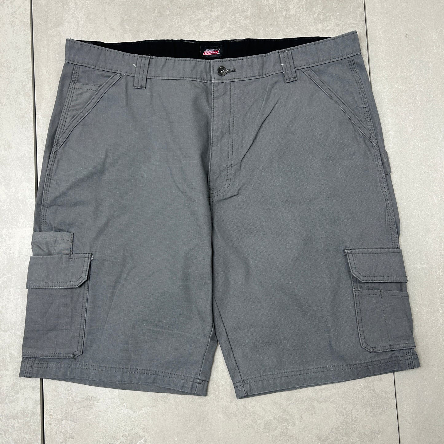 Vintage Dickies Workwear Carpenter Grey Baggy Shorts - 40