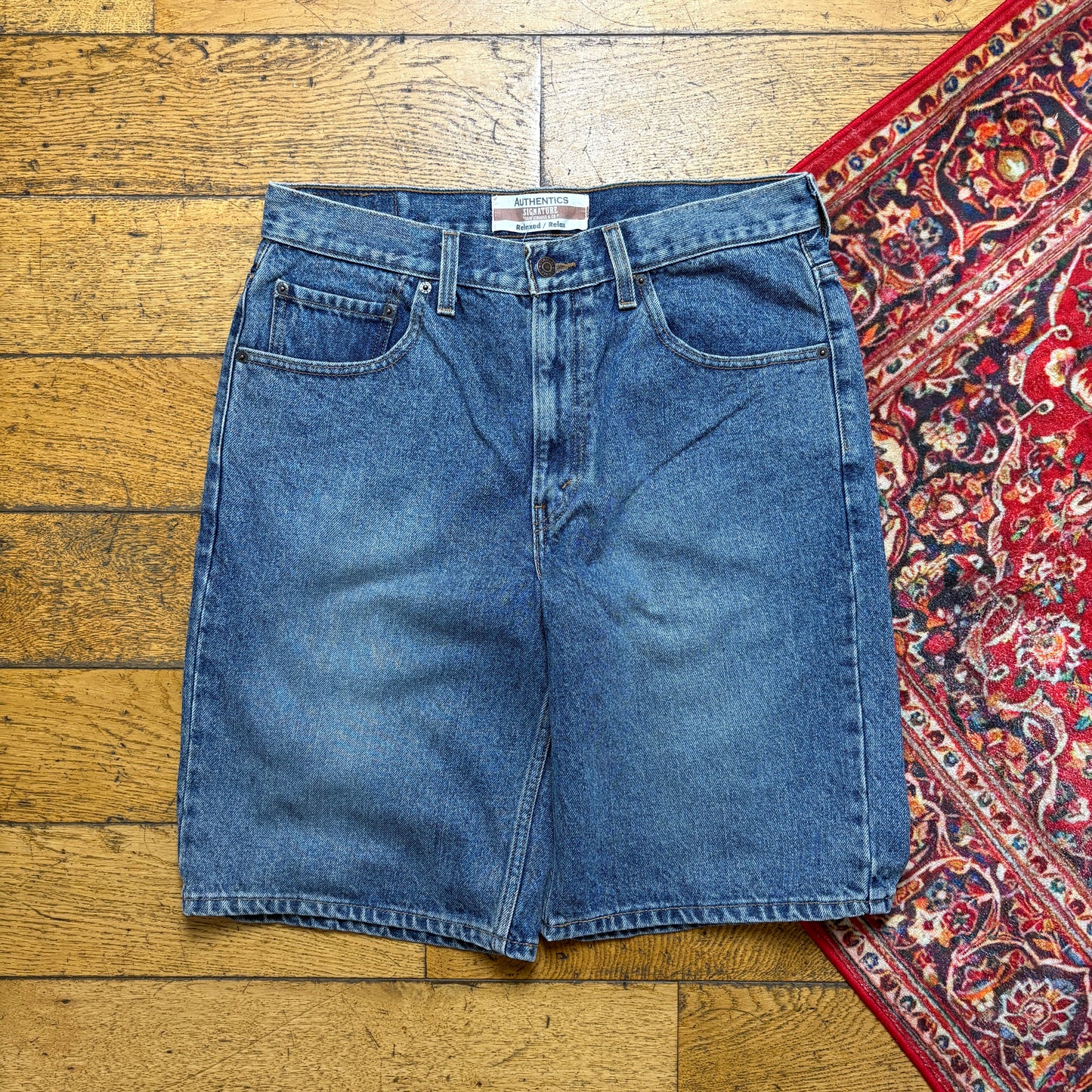 Vintage Levis Blue Baggy Denim Shorts - 34