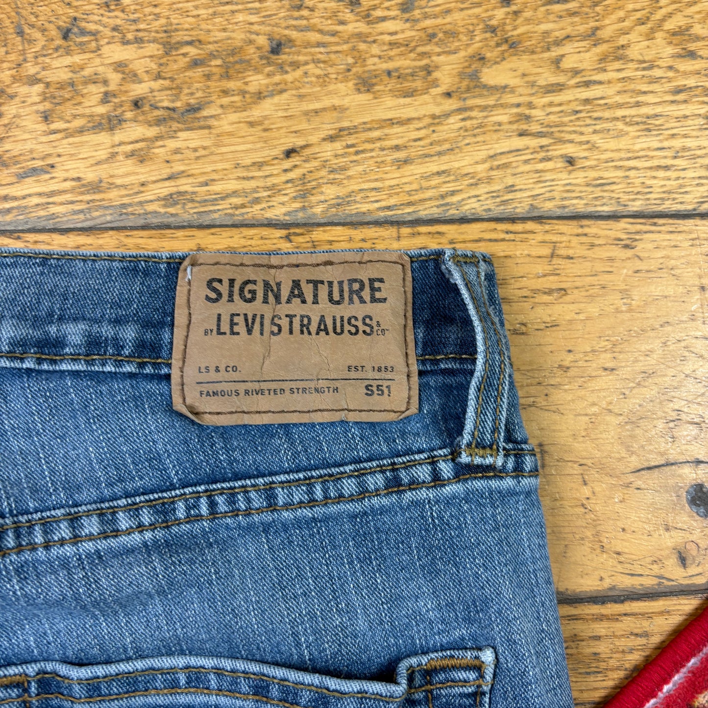 Vintage Levis Slim Blue Denim Jeans - 30