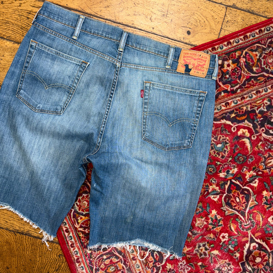 Vintage Levis Blue Denim Shorts - 38