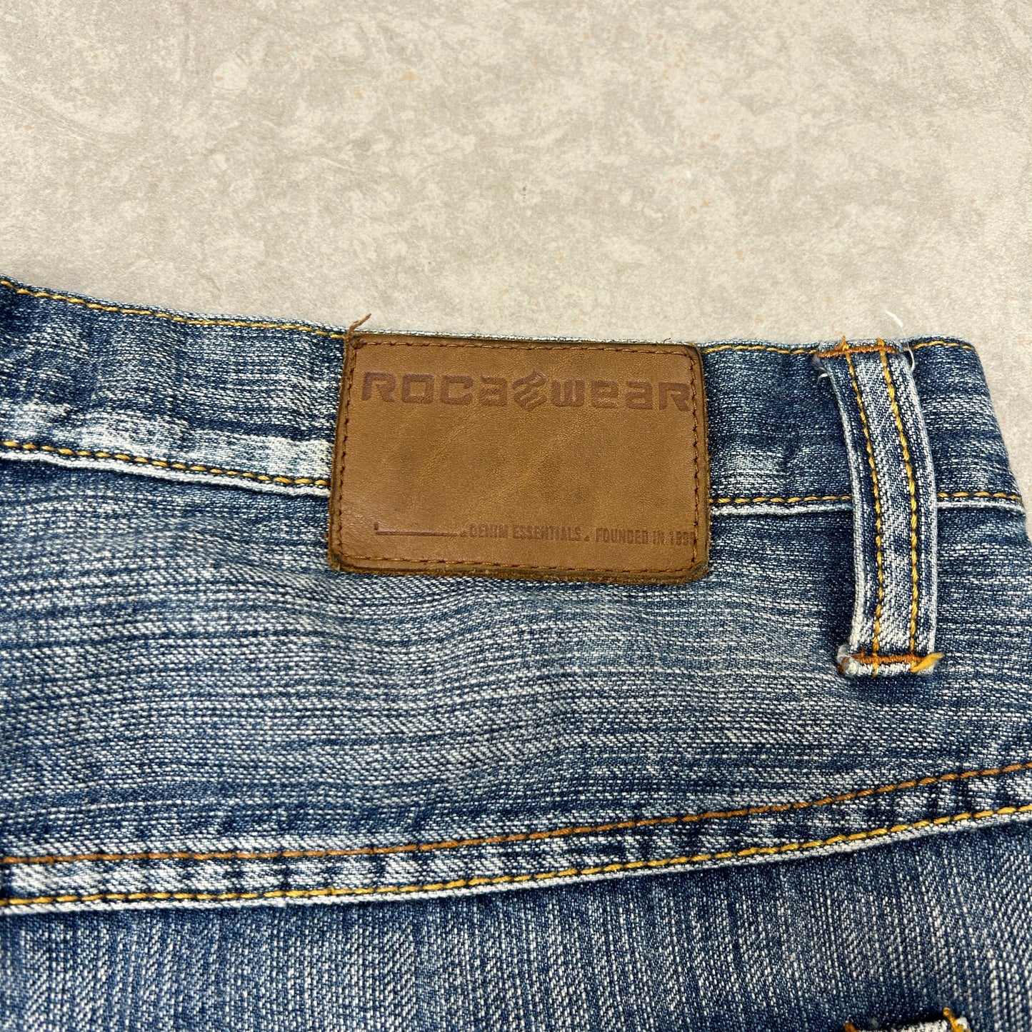 Vintage Rocawear Embroidered Hip Hop Baggy Blue Shorts Jorts - 32