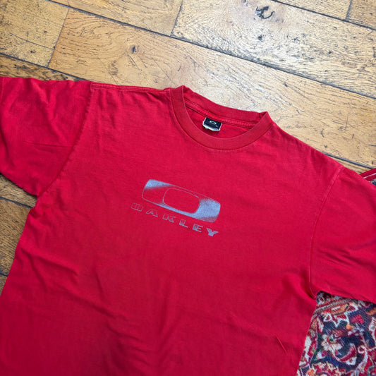 Vintage Oakley Red Graphic T-Shirt - S