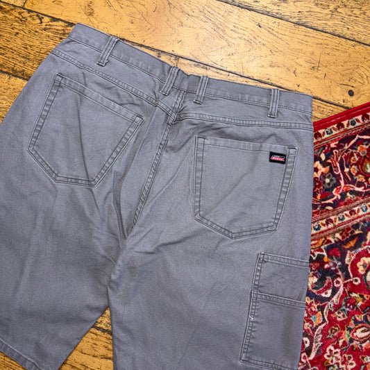 Vintage Dickies Workwear Carpenter Grey Baggy Shorts - 36