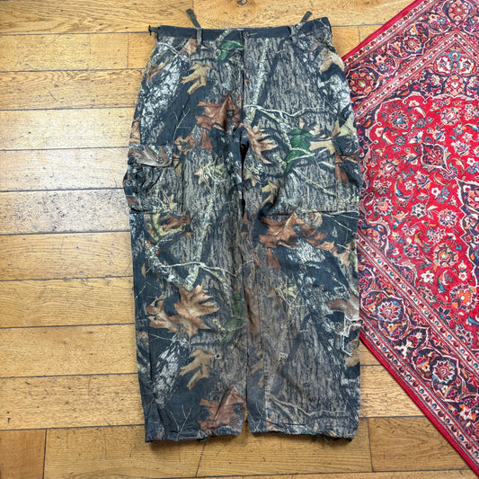 Vintage Real Tree Camo Green Hunting Workwear Trousers - 42