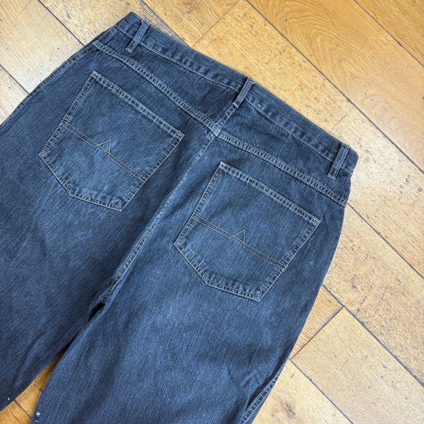 Vintage Bugle Boy Hip Hop Baggy Black Shorts Jorts - 38