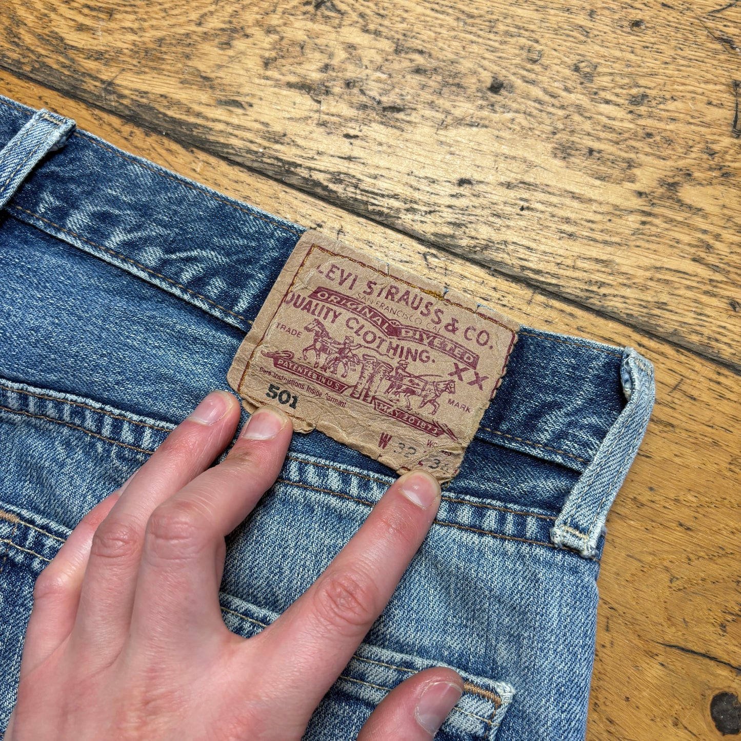 Vintage Levis 501 Straight Blue Denim Jeans - 32R