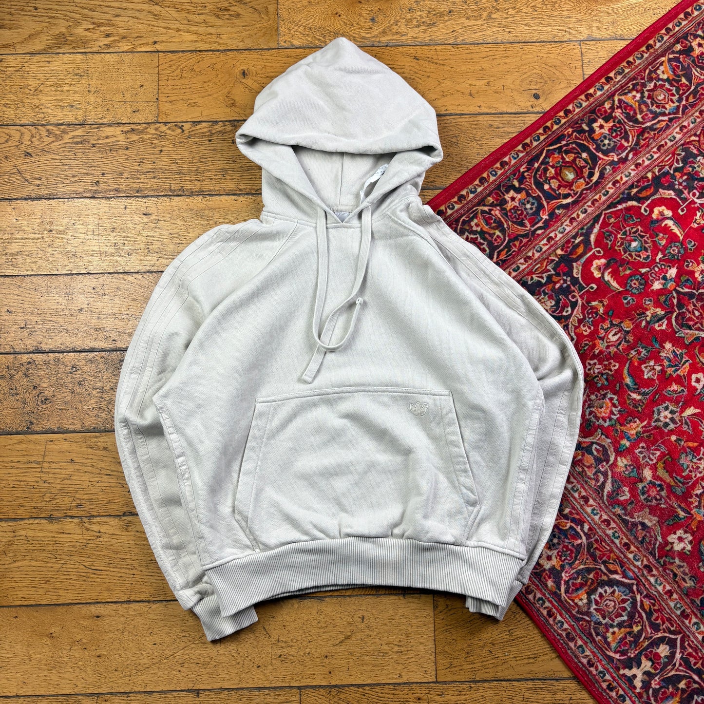 Vintage Adidas Cream Heavyweight Boxy Embroidered Sweatshirt - M