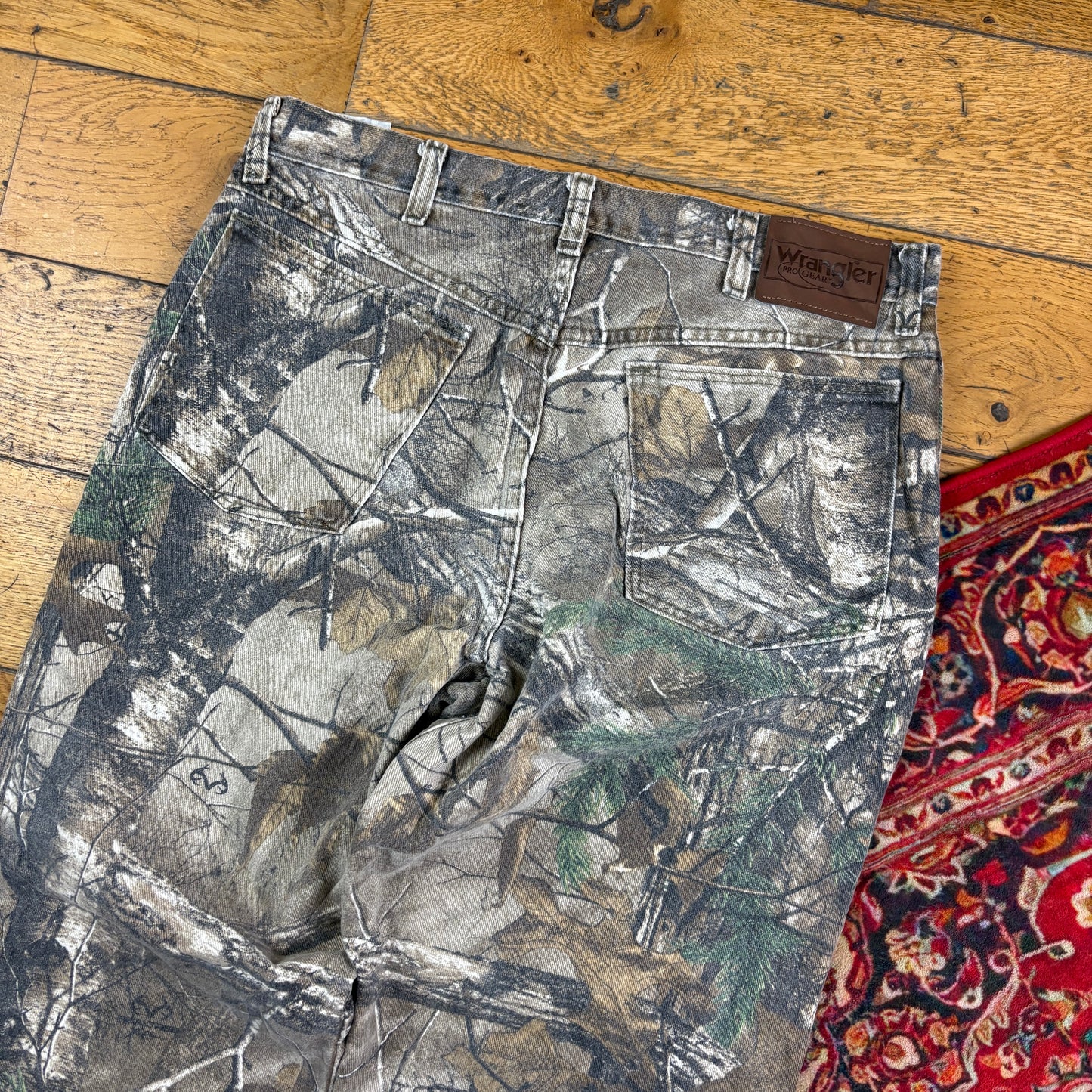 Vintage Wrangler Real Tree Camo Green Hunting Workwear Trousers - 34