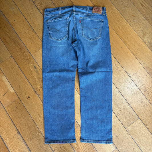 Vintage Levis 559 Relaxed Straight Blue Denim Jeans - 38