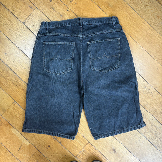 Vintage Bugle Boy Hip Hop Baggy Black Shorts Jorts - 38