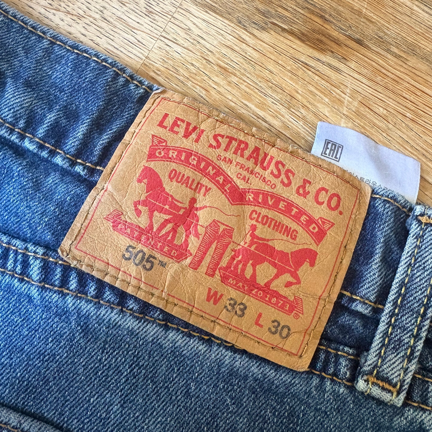 Vintage Levis 505 Straight Blue Denim Jeans - 33S