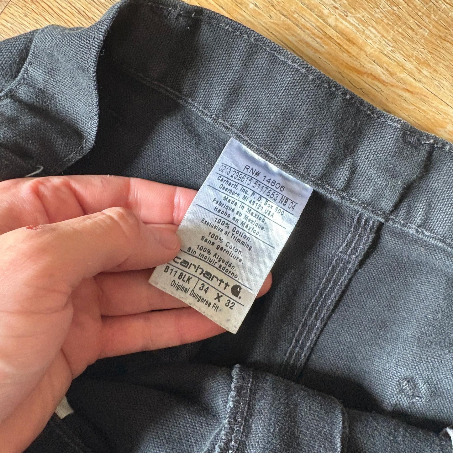 Vintage Carhartt Black Workwear Carpenter Baggy Trousers - 34R