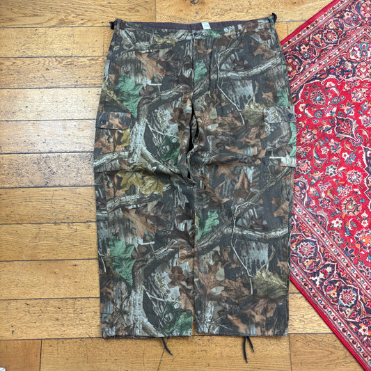 Vintage Real Tree Camo Green Hunting Workwear Trousers - 48