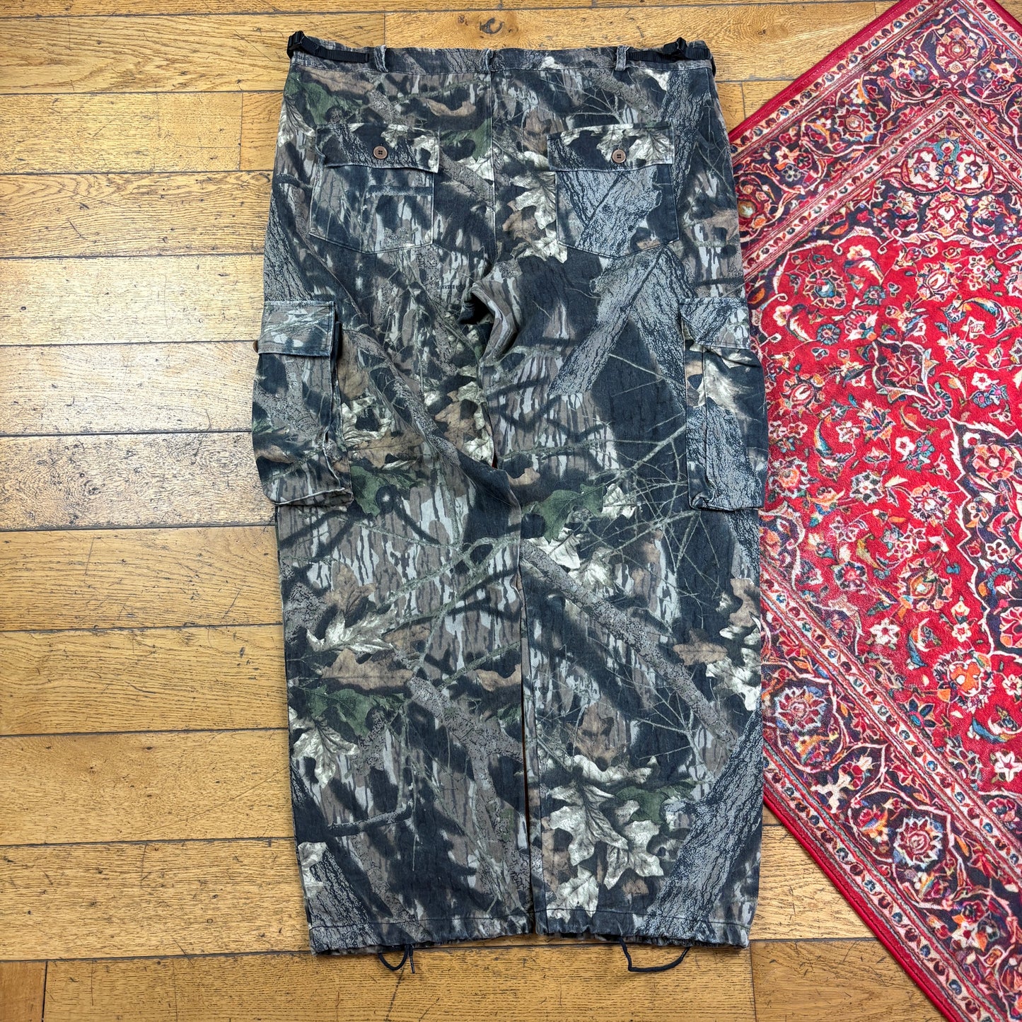 Vintage Real Tree Camo Green Hunting Workwear Trousers - 46