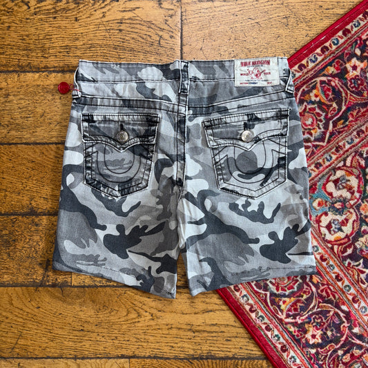 Vintage True Religion Grey Camo Womens Embroidered Y2K Shorts Jorts - Size 8