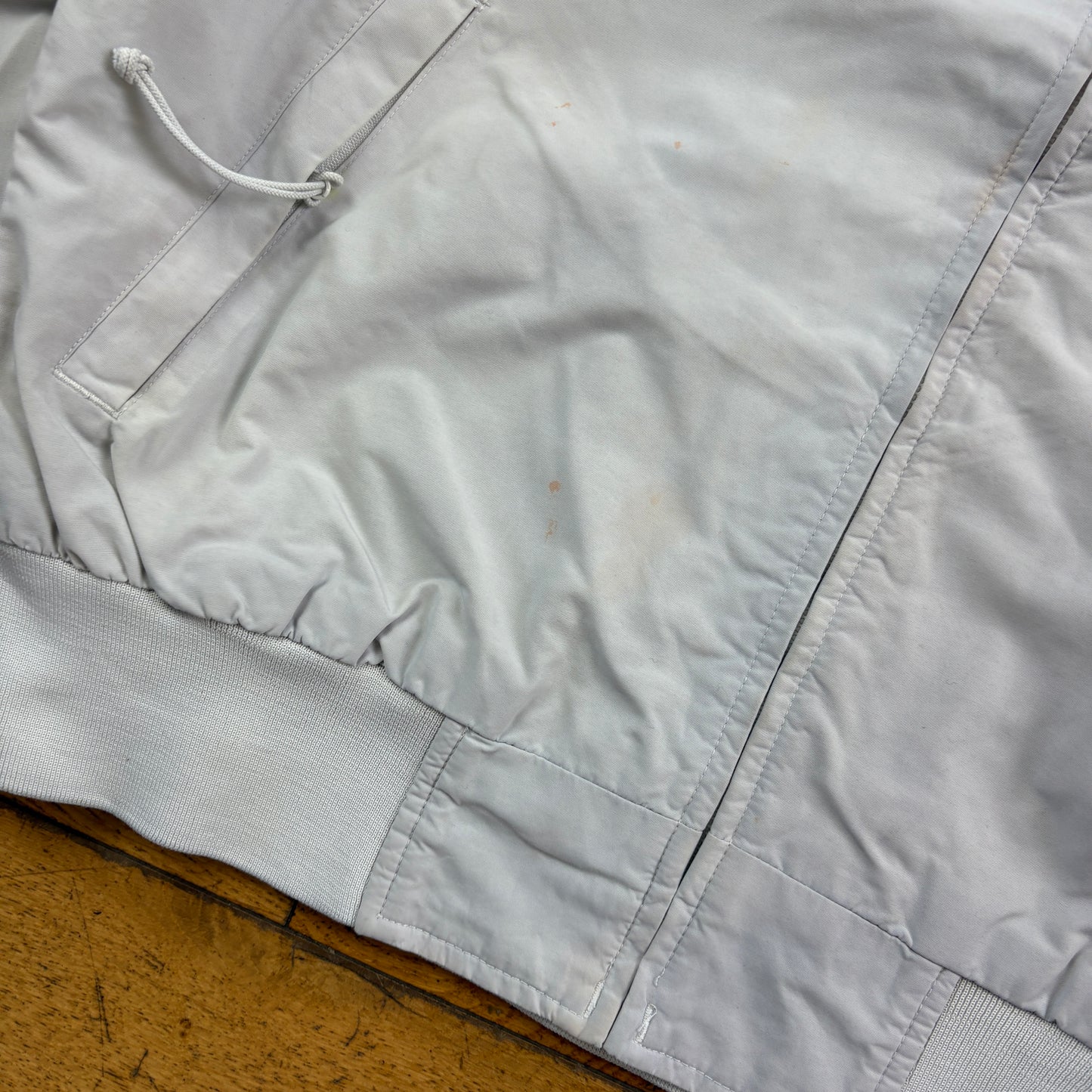 Vintage Carhartt WIP Santa Fe Bomber Style White Jacket - S