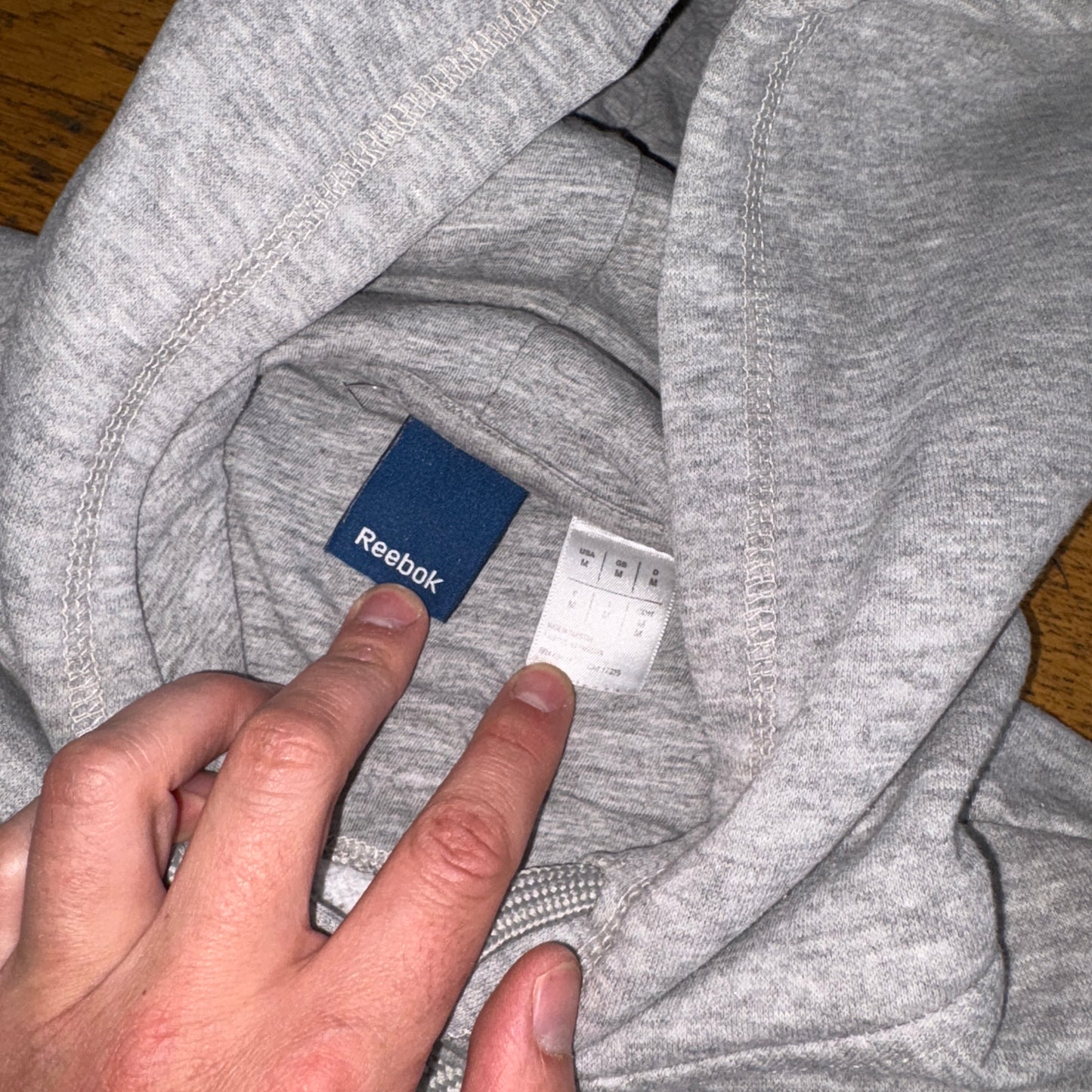 Vintage Reebok Grey Y2K Embroidered Hoodie Sweatshirt - M