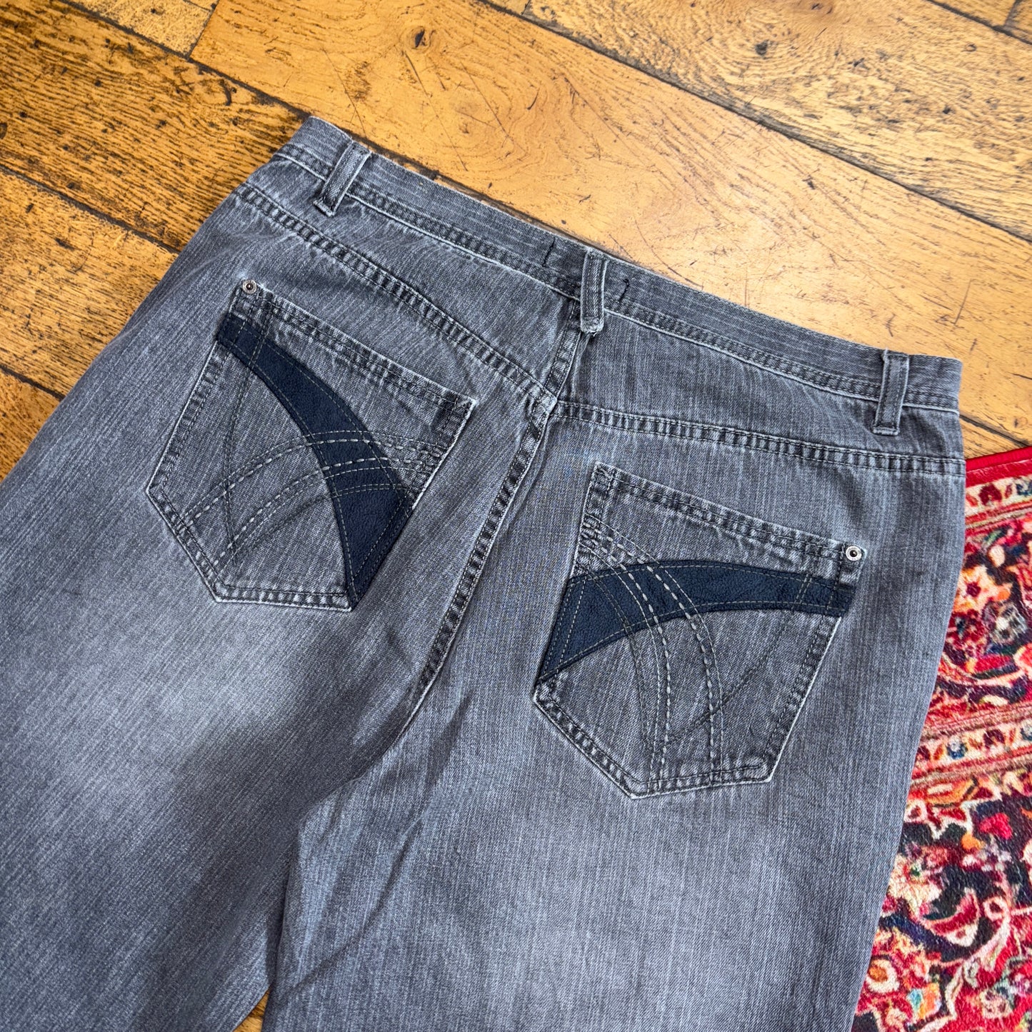 Vintage Route 66 Grey Embroidered Y2K Hip Hop Baggy Jeans Shorts Jorts - 38