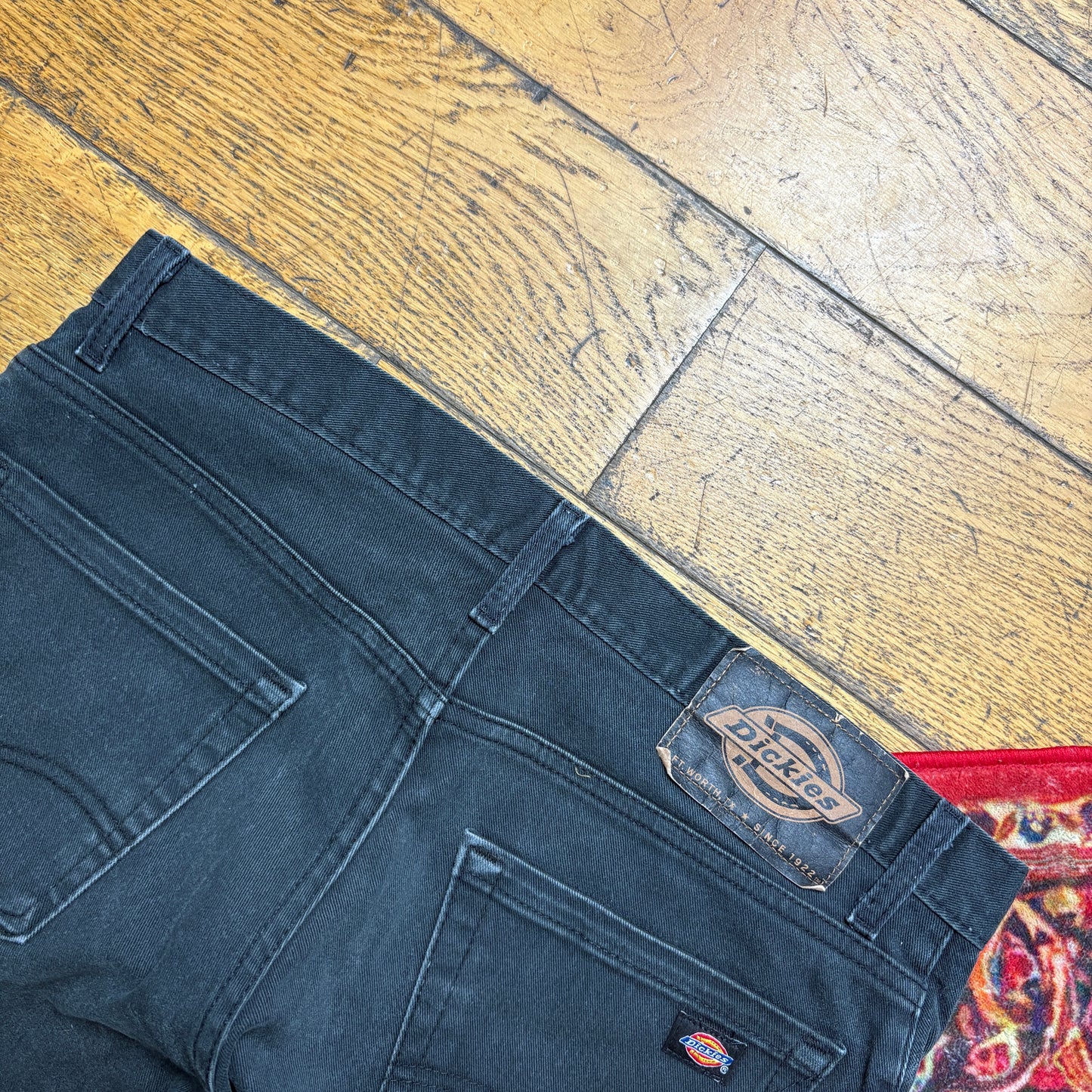 Vintage Dickies Workwear Carpenter Black Shorts - 32