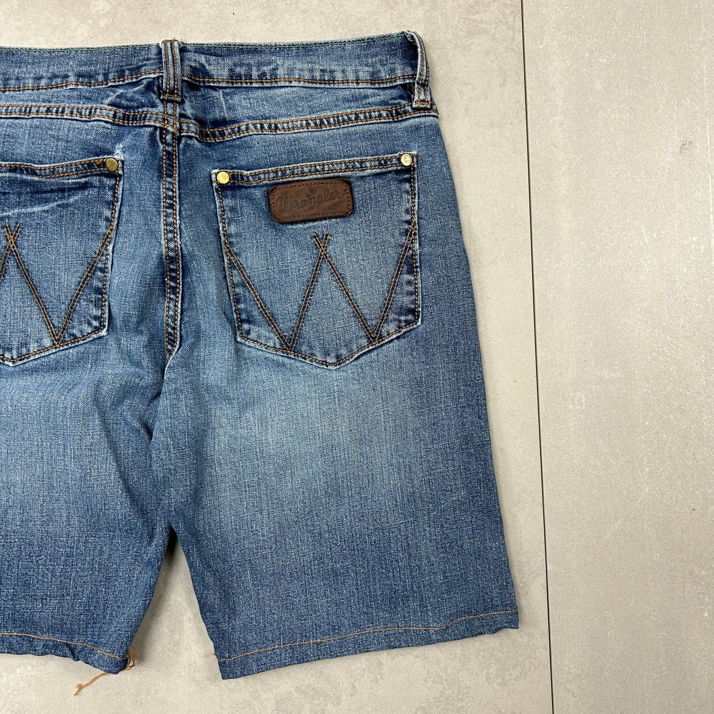 Vintage Wrangler Blue Denim Carpenter Shorts - 31