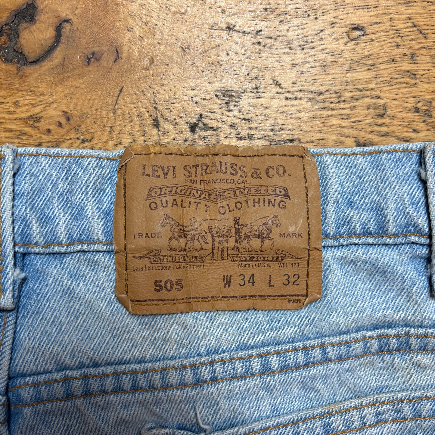 Vintage Levis 505 Orange Tab Straight Blue Denim Jeans - 34R