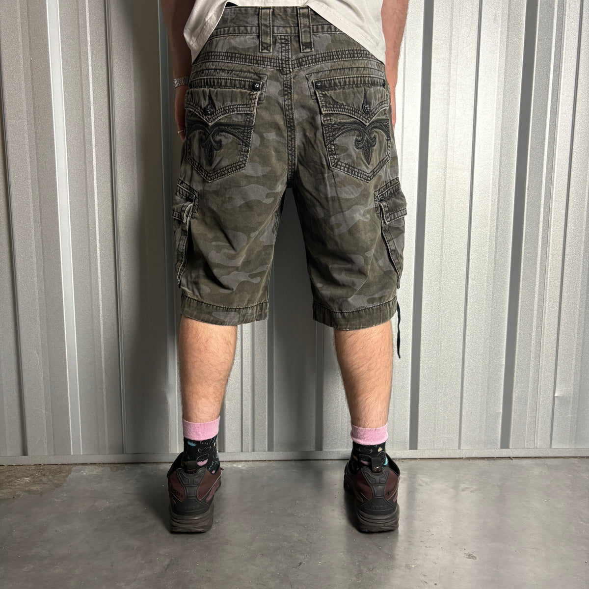 Vintage Rock Revival Grey Camo Embroidered Y2K Hip Hop Baggy Shorts - 36